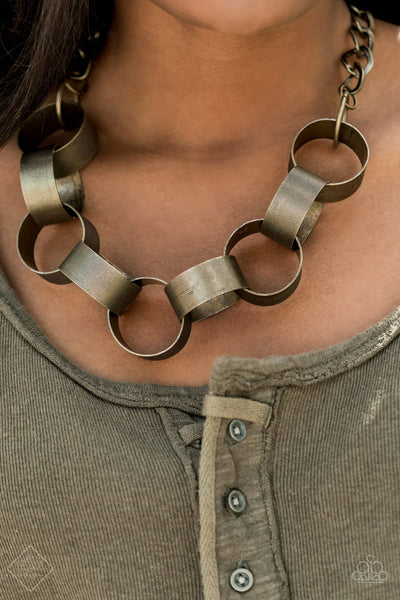Paparazzi - Big Hit - Brass Necklace fashion fix