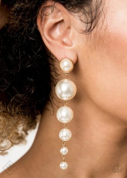 Paparazzi - Living a WEALTHY Lifestyle - Gold Post Earrings Fashion Fix