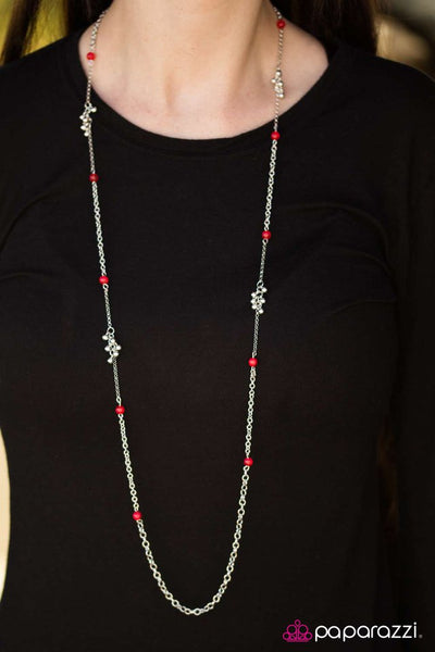 Paparazzi - Twinkling Twilight - Red Necklace #1129 (D)