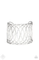Paparazzi - Dizzyingly Diva - Silver Bracelet Cuff Fashion Fix