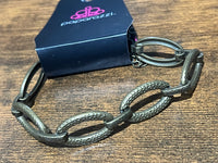 Paparazzi Brass Clasp Bracelet #1747