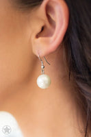 Paparazzi - Designated Diva - White Necklace Blockbuster
