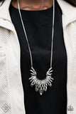 Paparazzi- Leave it to LUXE - Silver Necklace Fashion Fix