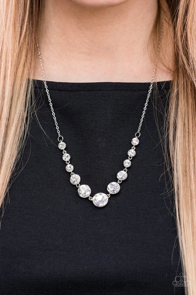 Paparazzi - Leading Socialite - White Necklace