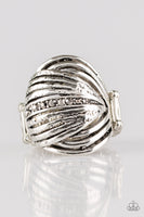 Paparazzi - Glitter Tracker - Silver Paparazzi Ring #388