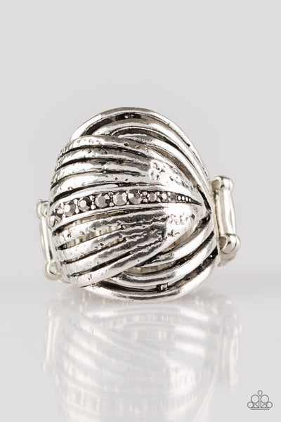 Paparazzi - Glitter Tracker - Silver Paparazzi Ring #388