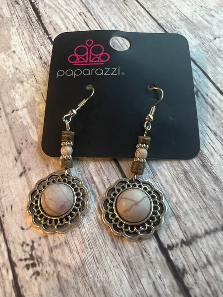 Paparazzi Earrings #4751