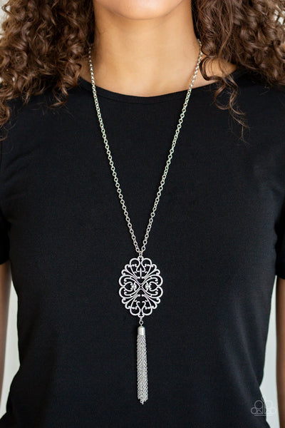 Paparazzi - A MANDALA Of The People - Silver Necklace #4761 (D)