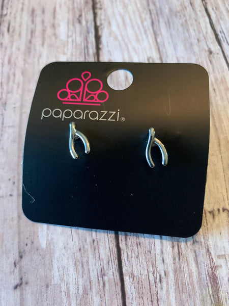 Paparazzi - Starlet Shimmer Earrings Silver