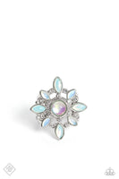 Paparazzi - A Summer Spell - Green Paparazzi Ring Fashion Fix