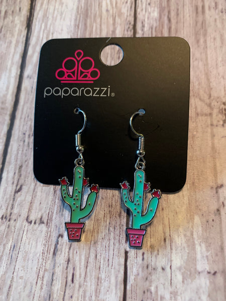 Paparazzi - Starlet Shimmer Earrings Cactus