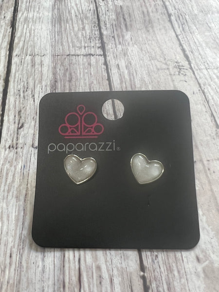 Paparazzi - Starlet Shimmer Heart White Earrings