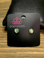 Paparazzi - Starlet Shimmer Earrings Heart Green