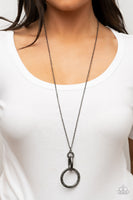 Paparazzi - Radiant Ringleader - Black Necklace