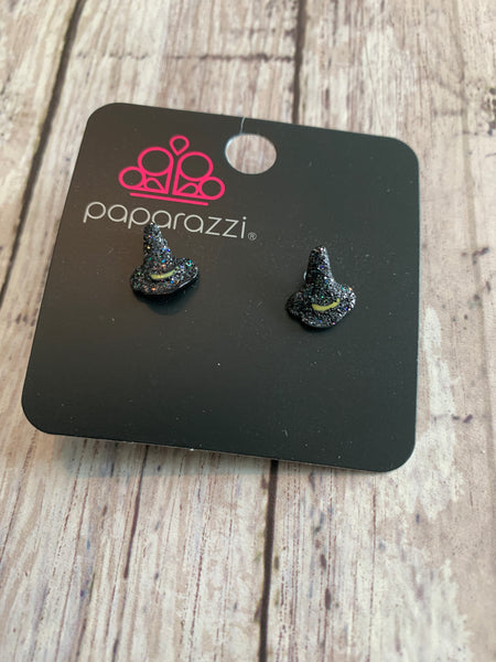 Starlet Shimmer Earrings - Halloween Witch's Hat