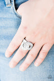 Paparazzi - The Victor - White Ring #3784