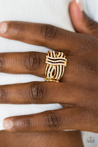 Paparazzi - Showbiz Beauty - Gold Ring #3620