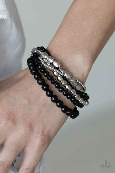 Metro Mix Up - Black - Paparazzi Clasp Bracelet