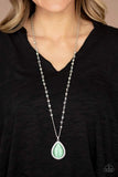 Fashion Flaunt - Green - Paparazzi Cat's Eye Stone Necklace Life of the Party