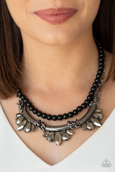 Bow Before The Queen - Black - Paparazzi Necklace