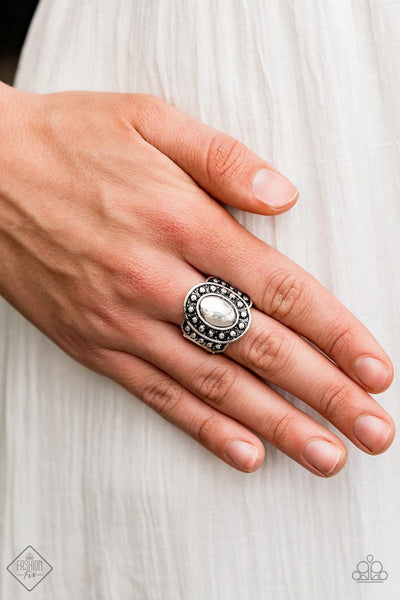 Stacked Stunner - Silver - Paparazzi Ring Fashion Fix