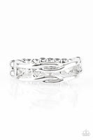 Paparazzi - Very Vogue - Silver Paparazzi Ring