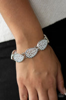 Paparazzi - Heirloom Hunter - White Stretchy Bracelet