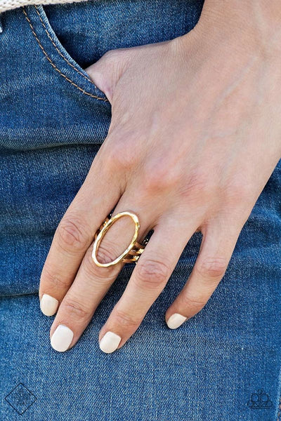 Center Chic - Gold - Paparazzi Ring