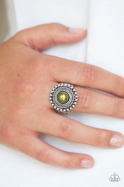Regal Royal - Green - Paparazzi Ring