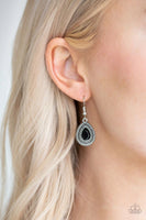 Sheen Queen - Black - Paparazzi Toggle Closure Necklace