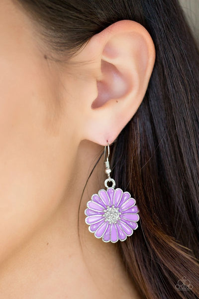 Paparazzi - Distracted By Daisies - Purple Earrings #252 (D)