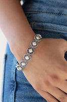 Paparazzi - Desert Dilemma - White Stretchy Bracelet #376 (D)