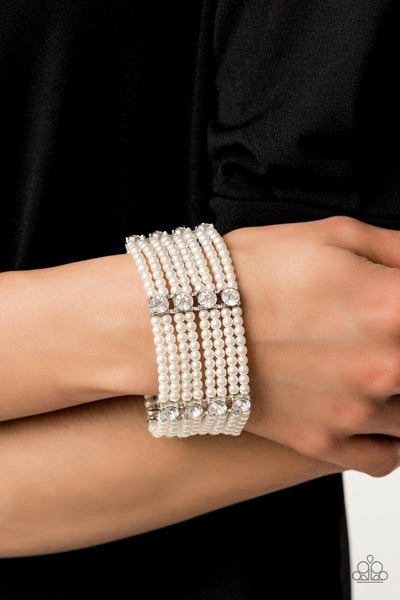 Paparazzi - Get In Line - White stretchy Bracelet Convention 2019 #457