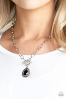 Sheen Queen - Black - Paparazzi Toggle Closure Necklace