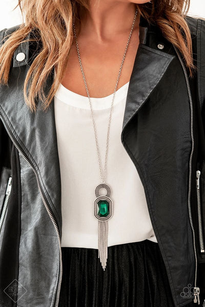 Paparazzzi - A Good TALISMAN Is Hard To Find - Green Necklace #3952 (D)