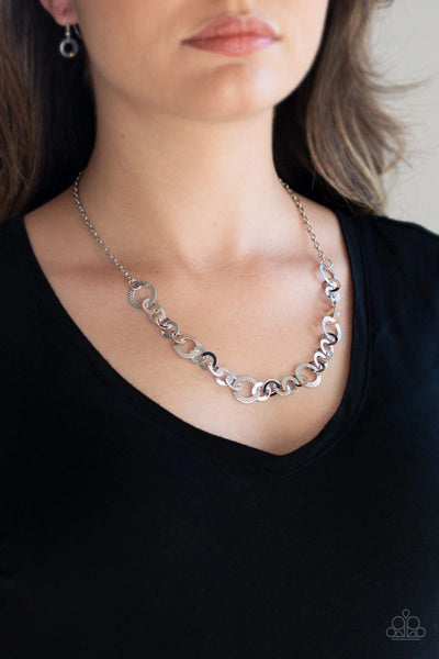 Move It On Over - Silver - Paparazzi Necklace