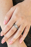 Paparazzi - Prim and Proper - Black Paparazzi Ring