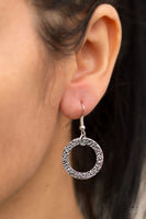 City Circus - Silver - Paparazzi Hammered Necklace #2052 (D)