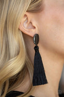 Va Va PLUME - Black - Paparazzi Tassel Earrings